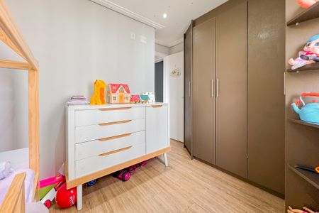 Apartamento à venda com 64m², 3 quartos e 1 vagaQuarto 2