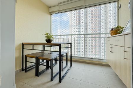 Varanda da Sala de apartamento à venda com 3 quartos, 64m² em Cambuci, São Paulo