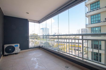 Apartamento à venda com 93m², 2 quartos e 2 vagasVaranda
