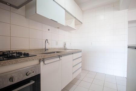 Apartamento à venda com 93m², 2 quartos e 2 vagasCozinha