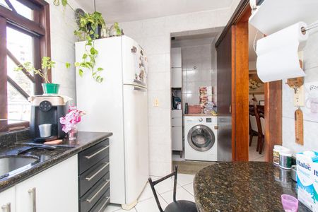 Apartamento para alugar com 142m², 3 quartos e 2 vagasCozinha - Armários