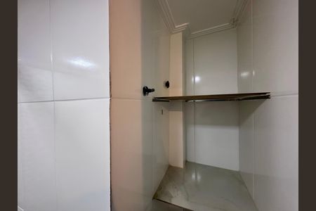 Apartamento para alugar com 60m², 1 quarto e 2 vagas Apartamento para alugar com 60m², 1 quarto e 2 vagasBanheiro