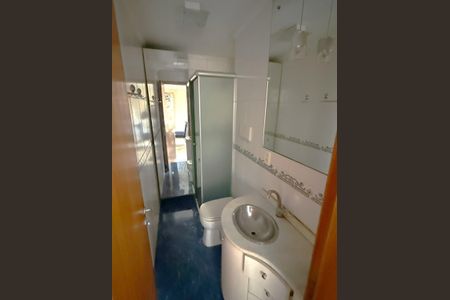 Banheiro de apartamento para alugar com 2 quartos, 58m² em Centro, Canoas