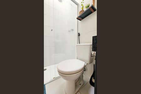 Casa à venda com 140m², 3 quartos e 2 vagas Casa à venda com 140m², 3 quartos e 2 vagasBanheiro