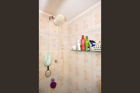 Apartamento para alugar com 54m², 2 quartos e 2 vagasChuveiro do Banheiro