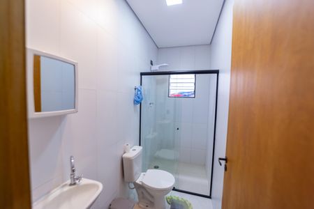 Banheiro 1 de casa à venda com 3 quartos, 150m² em Jardim Fernandes, São Paulo