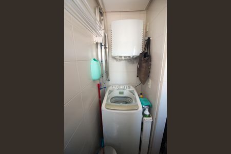 Apartamento à venda com 60m², 2 quartos e 1 vaga Apartamento à venda com 60m², 2 quartos e 1 vagaÁrea de Serviço