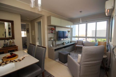 Sala de apartamento à venda com 2 quartos, 60m² em Menino Deus, Porto Alegre