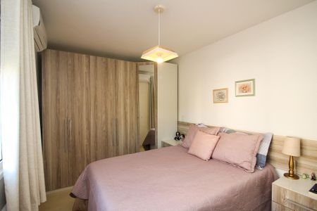 Apartamento à venda com 60m², 2 quartos e 1 vaga Apartamento à venda com 60m², 2 quartos e 1 vagaQuarto Suíte
