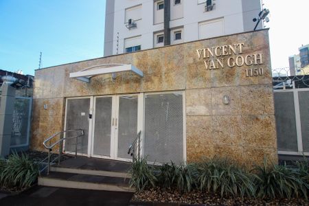 Apartamento à venda com 60m², 2 quartos e 1 vaga Apartamento à venda com 60m², 2 quartos e 1 vagaFachada e portaria