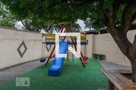 Apartamento para alugar com 54m², 3 quartos e 1 vagaÁrea comum