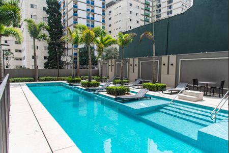 Apartamento à venda com 163m², 3 quartos e 2 vagas Apartamento à venda com 163m², 3 quartos e 2 vagasPiscina