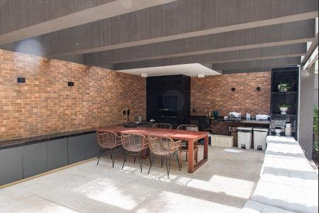 Apartamento à venda com 163m², 3 quartos e 2 vagas Apartamento à venda com 163m², 3 quartos e 2 vagasChurrasqueira