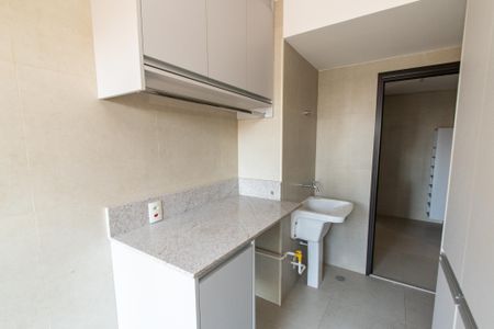 Apartamento à venda com 163m², 3 quartos e 2 vagas Apartamento à venda com 163m², 3 quartos e 2 vagasÁrea de serviço