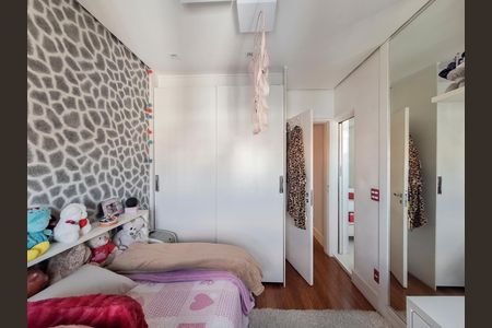 Apartamento à venda com 106m², 3 quartos e 2 vagas Apartamento à venda com 106m², 3 quartos e 2 vagasQuarto 1