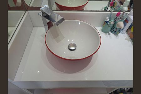 Apartamento à venda com 106m², 3 quartos e 2 vagas Apartamento à venda com 106m², 3 quartos e 2 vagasBanheiro Quarto 1