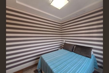 Apartamento à venda com 106m², 3 quartos e 2 vagas Apartamento à venda com 106m², 3 quartos e 2 vagasQuarto 2