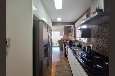 Apartamento à venda com 106m², 3 quartos e 2 vagas Apartamento à venda com 106m², 3 quartos e 2 vagasCozinha