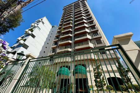 Apartamento para alugar com 52m², 1 quarto e 1 vaga Apartamento para alugar com 52m², 1 quarto e 1 vagaFachada