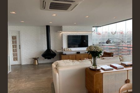 Apartamento à venda com 3 quartos, 167m² em Jardim das Acacias, São Paulo