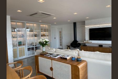 Apartamento à venda com 3 quartos, 167m² em Jardim das Acacias, São Paulo