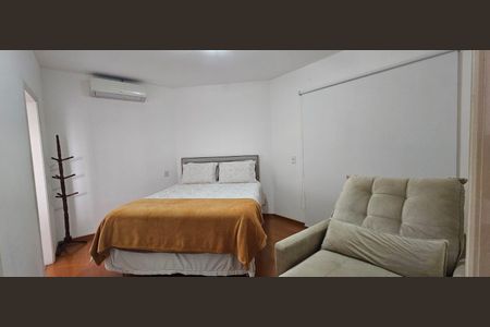 Casa à venda com 4 quartos, 343m² em Alphaville, Santana de Parnaíba