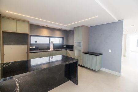 Casa à venda com 557m², 4 quartos e 8 vagasVaranda gourmet