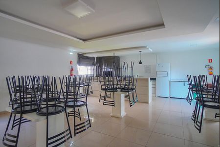 Apartamento para alugar com 43m², 2 quartos e 1 vagaÁrea comum - Salão de Festas