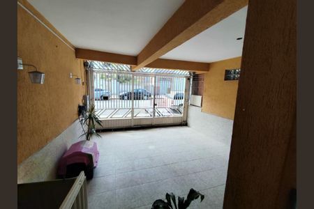 Casa à venda com 140m², 4 quartos e 2 vagas