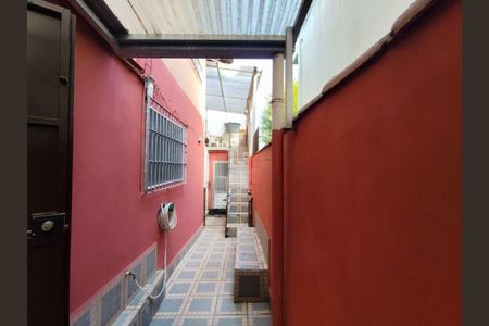 Casa à venda com 140m², 4 quartos e 2 vagas