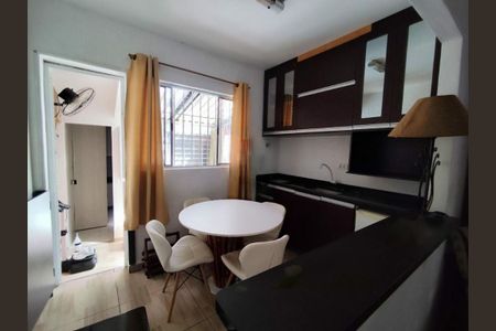 Casa à venda com 140m², 4 quartos e 2 vagas