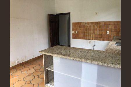 Casa à venda com 3 quartos, 261m² em Campo Belo, São Paulo