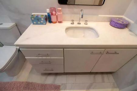 Apartamento à venda com 160m², 4 quartos e 2 vagas