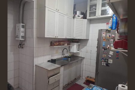 Apartamento à venda com 100m², 2 quartos e 1 vaga