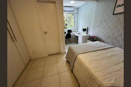 Casa à venda com 3 quartos, 140m² em Vargem Grande, Rio de Janeiro