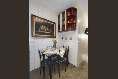 Apartamento à venda com 170m², 3 quartos e 1 vaga Apartamento à venda com 170m², 3 quartos e 1 vagaCozinha