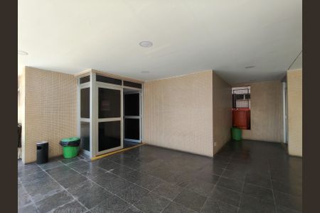 Apartamento à venda com 170m², 3 quartos e 1 vaga Apartamento à venda com 170m², 3 quartos e 1 vagaÁrea comum - Salão de festas