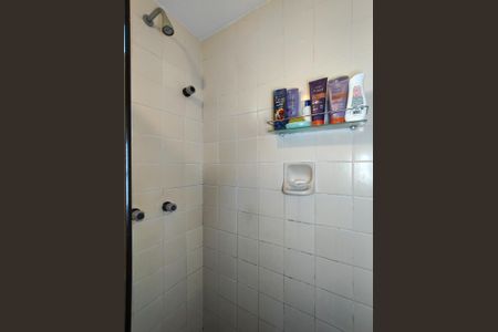 Apartamento à venda com 170m², 3 quartos e 1 vaga Apartamento à venda com 170m², 3 quartos e 1 vagaBanheiro da Suíte