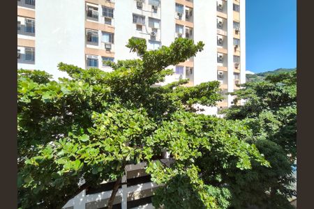 Apartamento à venda com 170m², 3 quartos e 1 vaga Apartamento à venda com 170m², 3 quartos e 1 vagaVista da Suíte