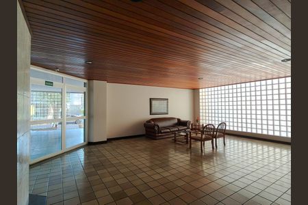 Apartamento à venda com 170m², 3 quartos e 1 vaga Apartamento à venda com 170m², 3 quartos e 1 vagaFachada