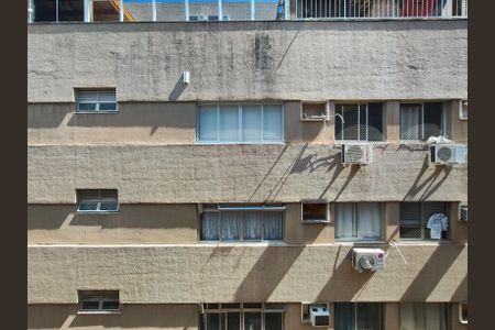 Apartamento à venda com 170m², 3 quartos e 1 vaga Apartamento à venda com 170m², 3 quartos e 1 vagaVista da Área de Serviço