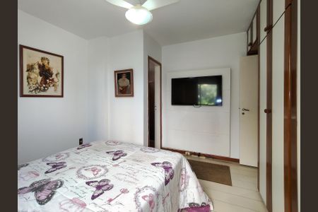 Apartamento à venda com 170m², 3 quartos e 1 vaga Apartamento à venda com 170m², 3 quartos e 1 vagaSuíte