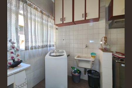 Apartamento à venda com 170m², 3 quartos e 1 vaga Apartamento à venda com 170m², 3 quartos e 1 vagaÁrea de Serviço