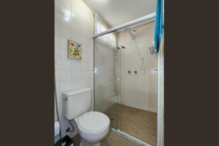 Apartamento à venda com 170m², 3 quartos e 1 vaga Apartamento à venda com 170m², 3 quartos e 1 vagaBanheiro 2