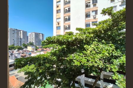 Apartamento à venda com 170m², 3 quartos e 1 vaga Apartamento à venda com 170m², 3 quartos e 1 vagaVista da Suíte