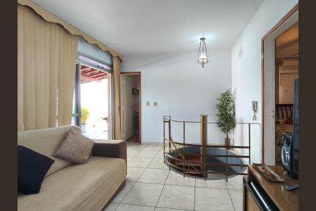 Apartamento à venda com 170m², 3 quartos e 1 vaga Apartamento à venda com 170m², 3 quartos e 1 vagaSala de TV