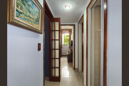 Apartamento à venda com 170m², 3 quartos e 1 vaga Apartamento à venda com 170m², 3 quartos e 1 vagaCorredor