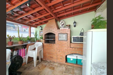 Apartamento à venda com 170m², 3 quartos e 1 vaga Apartamento à venda com 170m², 3 quartos e 1 vagaÁrea comum - Churrasqueira