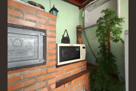 Apartamento à venda com 170m², 3 quartos e 1 vaga Apartamento à venda com 170m², 3 quartos e 1 vagaÁrea comum - Churrasqueira