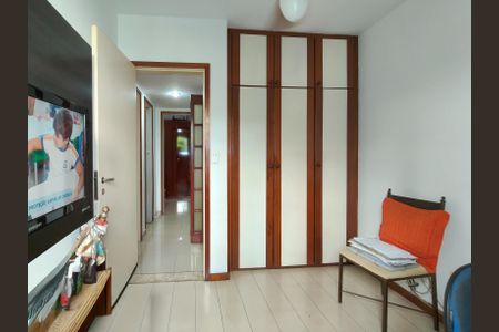 Apartamento à venda com 170m², 3 quartos e 1 vaga Apartamento à venda com 170m², 3 quartos e 1 vagaQuarto 1